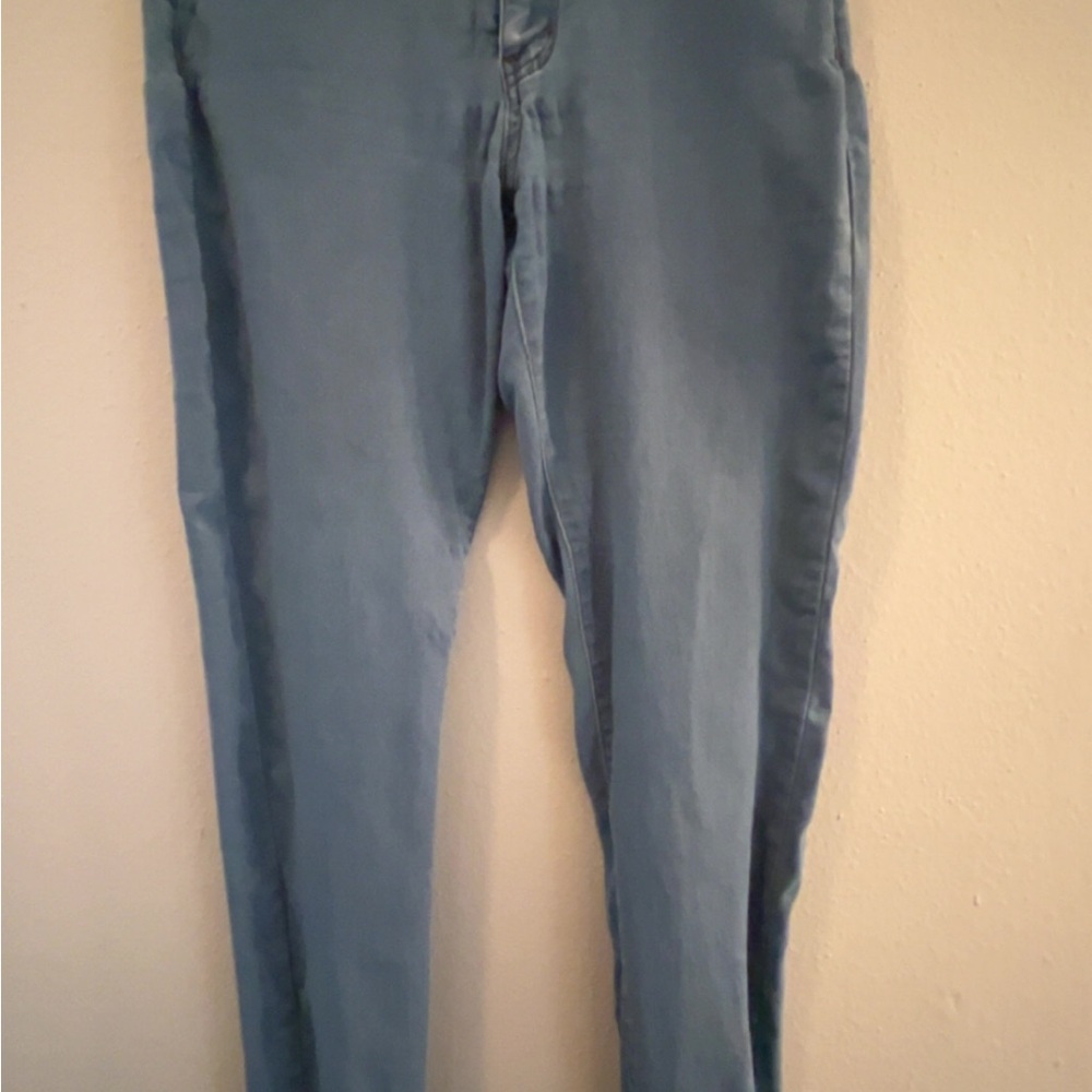 Large KanCan High Rise & Booty Contour Super Skinny Jeans